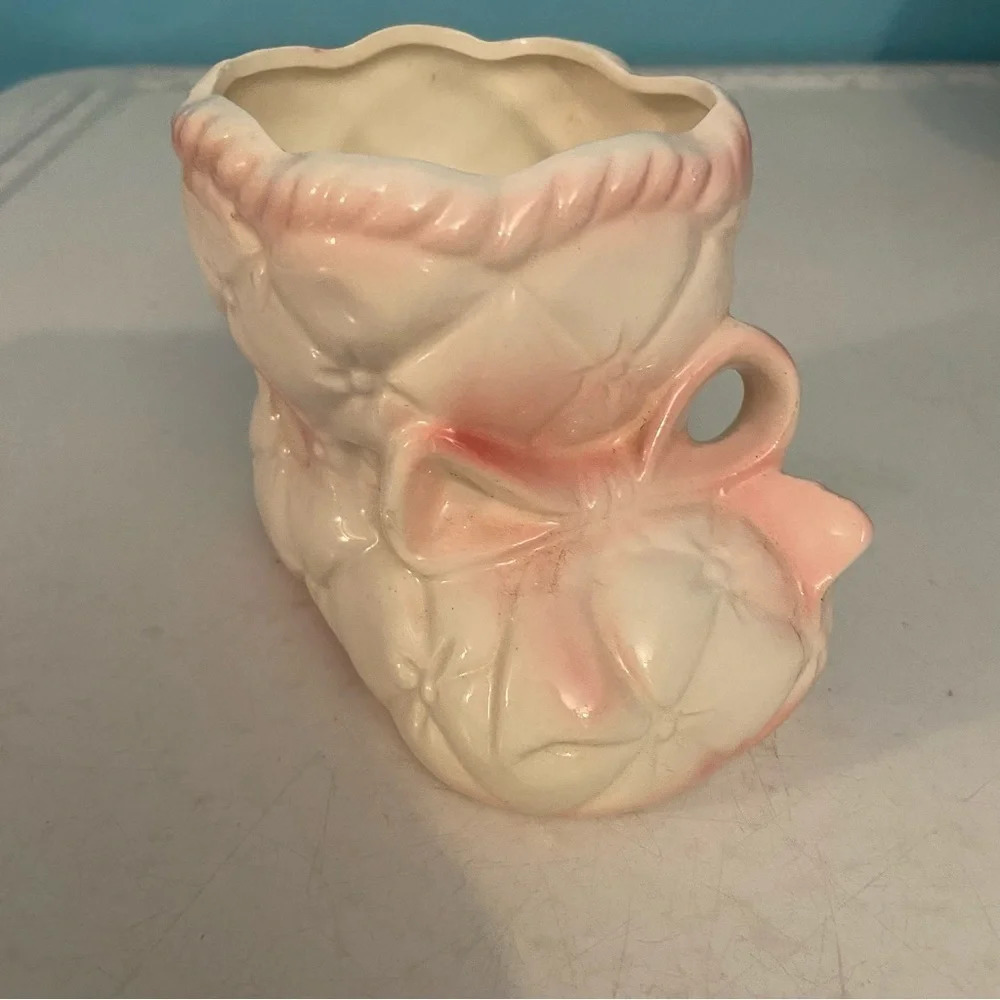 Vintage Japan floral line baby girls ‎ ceramic shoe planter